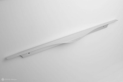 RT008 торцевая мебельная ручка для корпуса 600 мм сатиновый хром